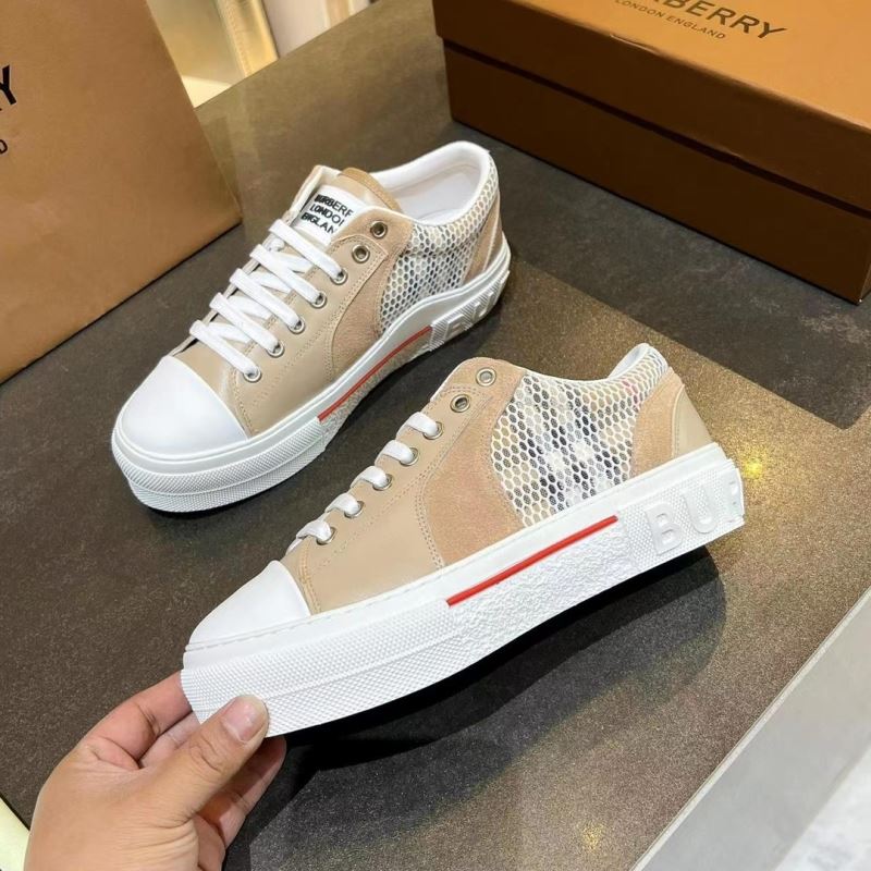 Burberry Low Shoes